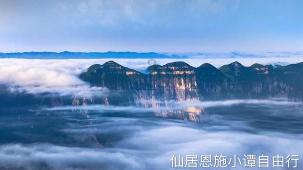 李睿参加红花岗区代表团审议