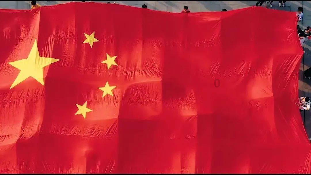 彩虹圈像激光 点亮他的人生