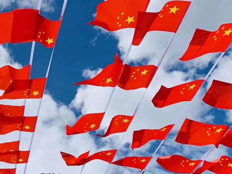 平时都不怎么聊天不沟通的能称红颜知己吗?游戏画面