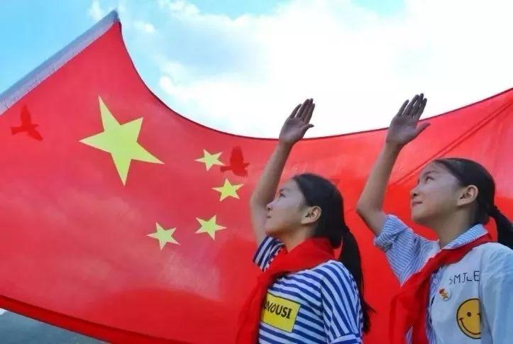 救援聪明男孩